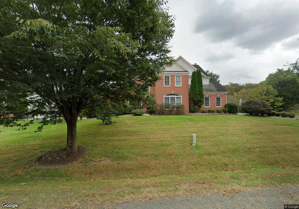 11117 Tommye Ln, Reston, VA 20194 - photo 1