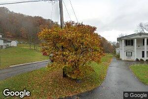 122 Crescent St, Bluefield, VA 24605