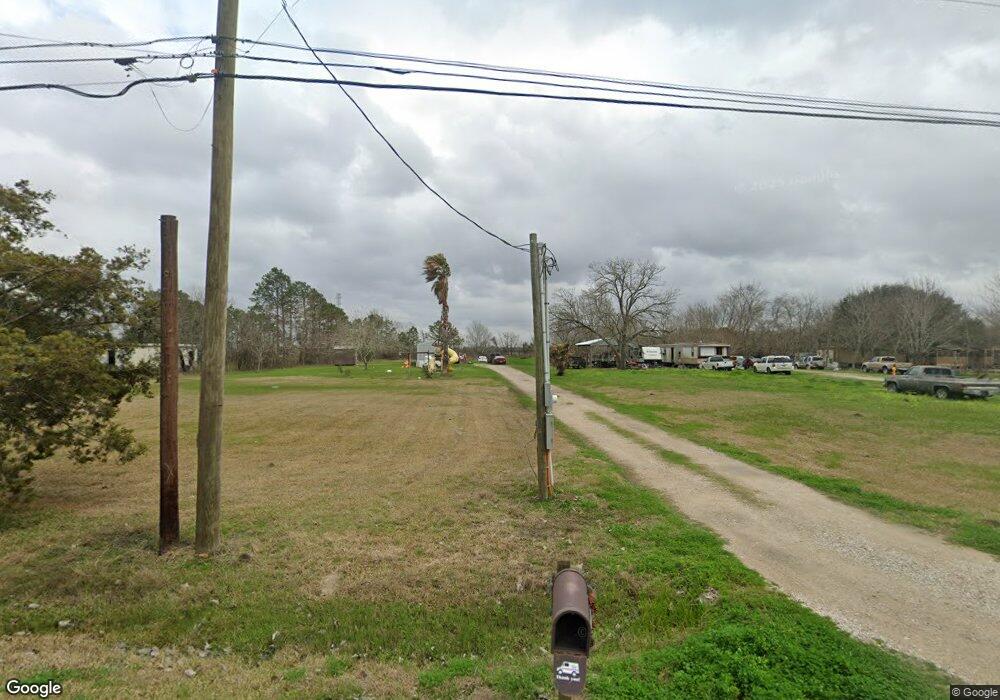 1016 Fontaine St, Alvin, TX 77511 - photo 1