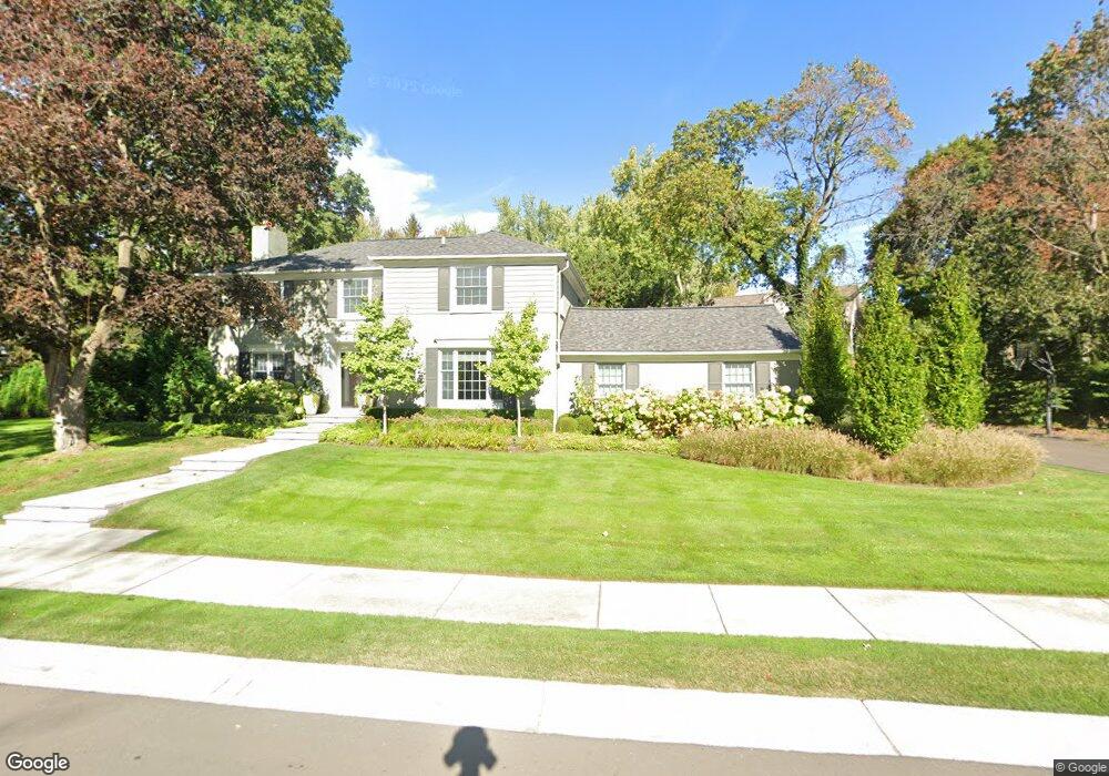 623 Ardmoor Dr, Bloomfield Hills, MI 48301 - photo 1