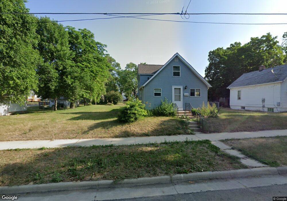 1012 10th Ave SW, Austin, MN 55912 - photo 1