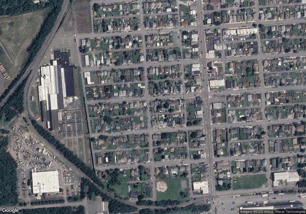 484 S Poplar St, Hazleton, PA 18201 - photo 1