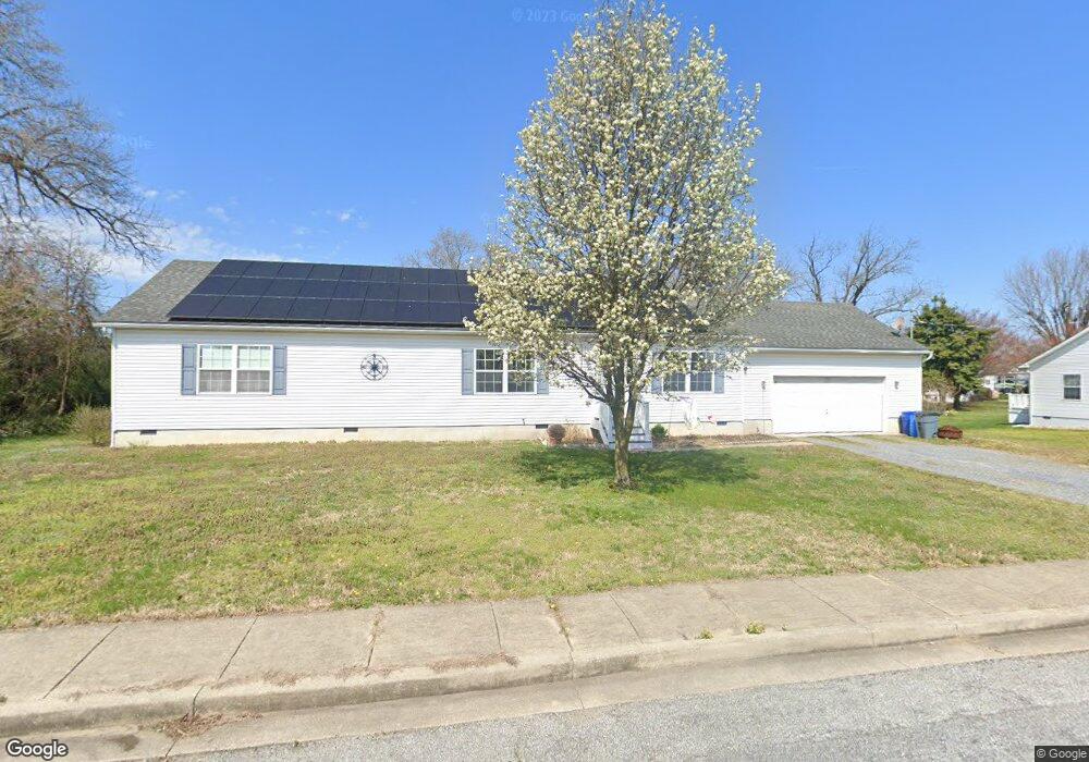 19 Elizabeth Dr, Pennsville, NJ 08070 - photo 1