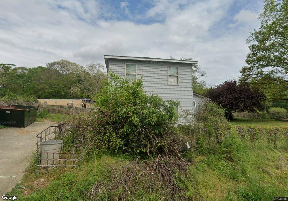 690 Forest St, Buford, GA 30518 - photo 1