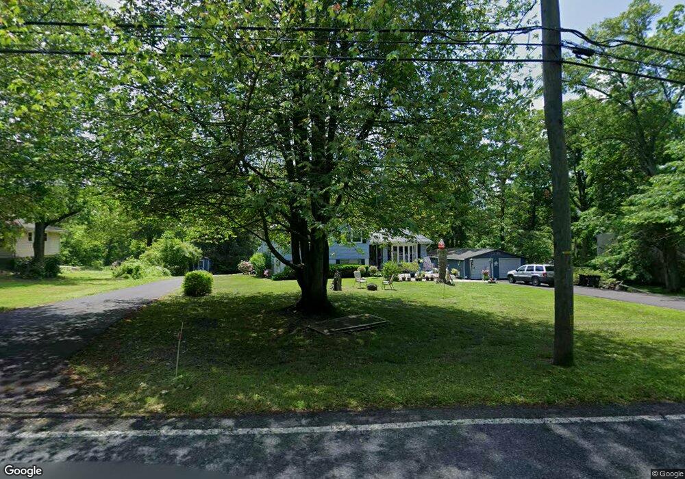 4353 E Campbell Rd, Pennsburg, PA 18073 - photo 1