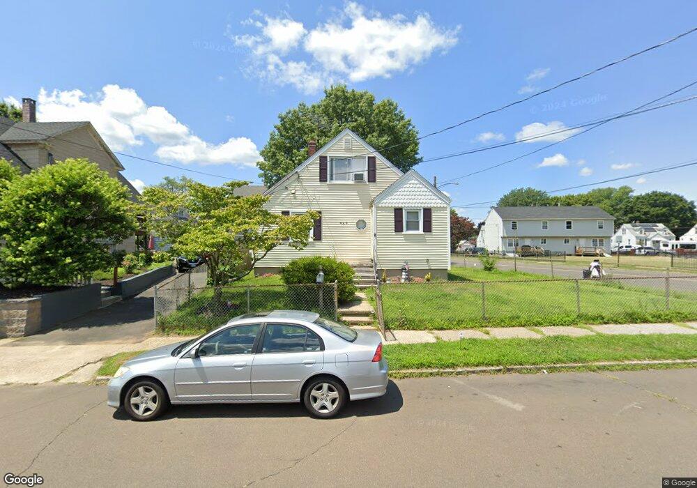 429 Kent Ave, Bridgeport, CT 06610 - photo 1