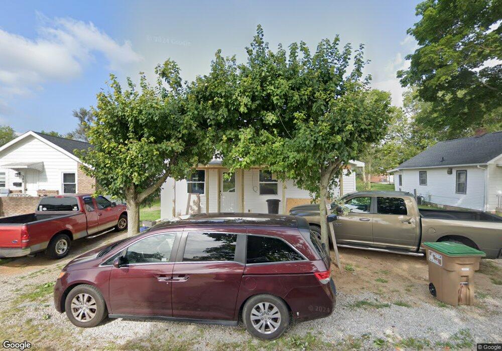 332 Pence St, Columbus, IN 47201 - photo 1