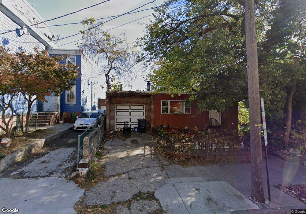 18 Gray St, Jersey City, NJ 07302 - photo 1
