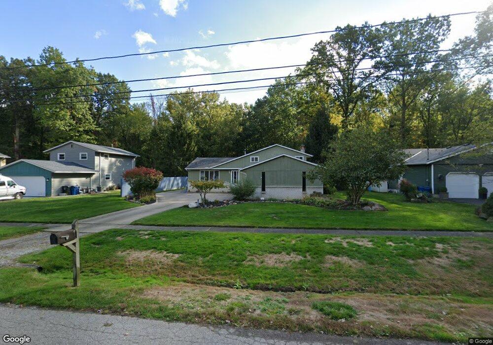 829 Lafayette Blvd, Sheffield Lake, OH 44054 - photo 1