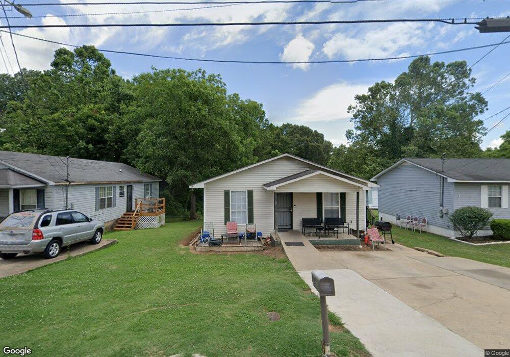 326 Lincoln St, Jackson, TN 38301 - photo 1