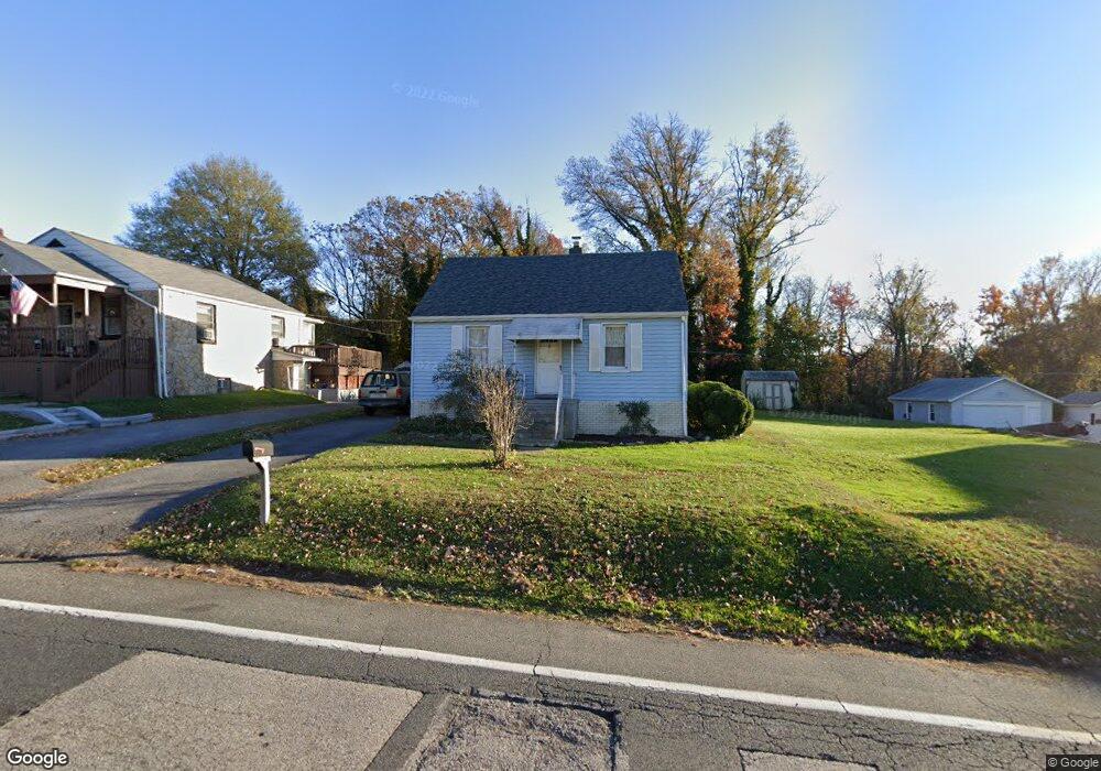 2727 Daisy Ave, Halethorpe, MD 21227 - photo 1