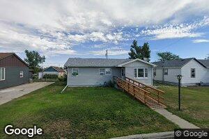 841 2nd St W, Hardin, MT 59034