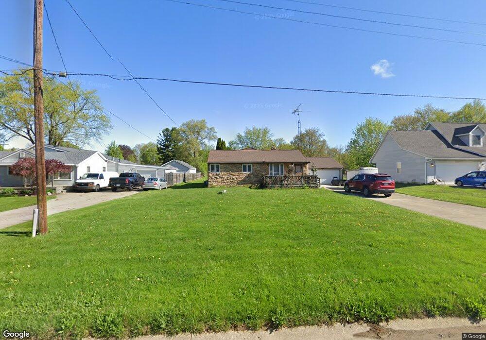 2046 Gerard St, Flint, MI 48507 - photo 1