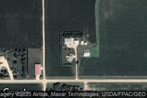 3010 320th St, Hull, IA 51239