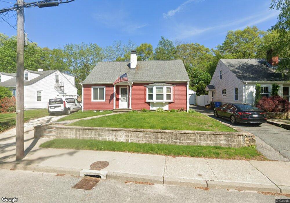 2048 Cranston St, Cranston, RI 02920 - photo 1