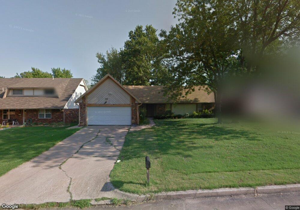 1512 W Oak Ridge Ct, Broken Arrow, OK 74012 - photo 1