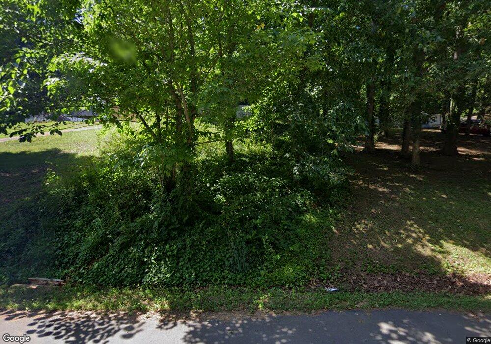 2585 Vaughandale Cir, Gainesville, GA 30506 - photo 1