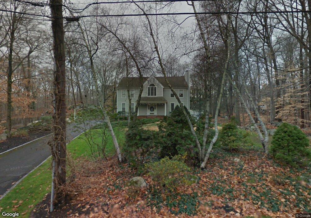 26 Dartmouth Rd, Cos Cob, CT 06807 - photo 1