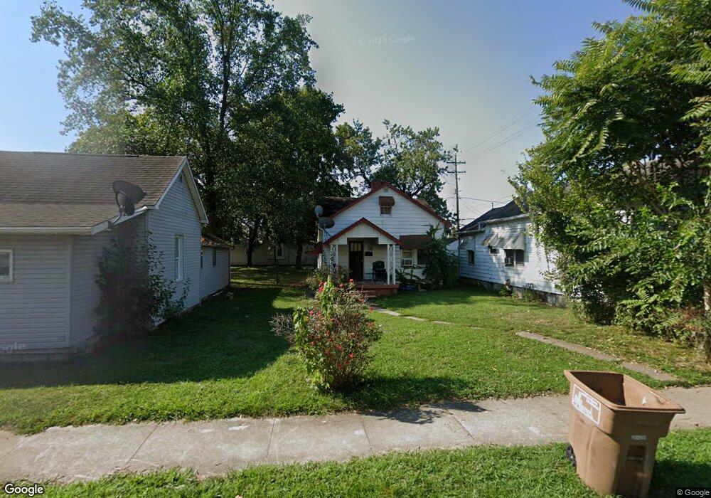 1121 8th St, Columbus, IN 47201 - photo 1