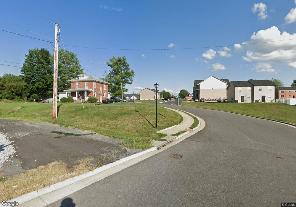 1727 Pear St, Harrisonburg, VA 22801 - photo 1