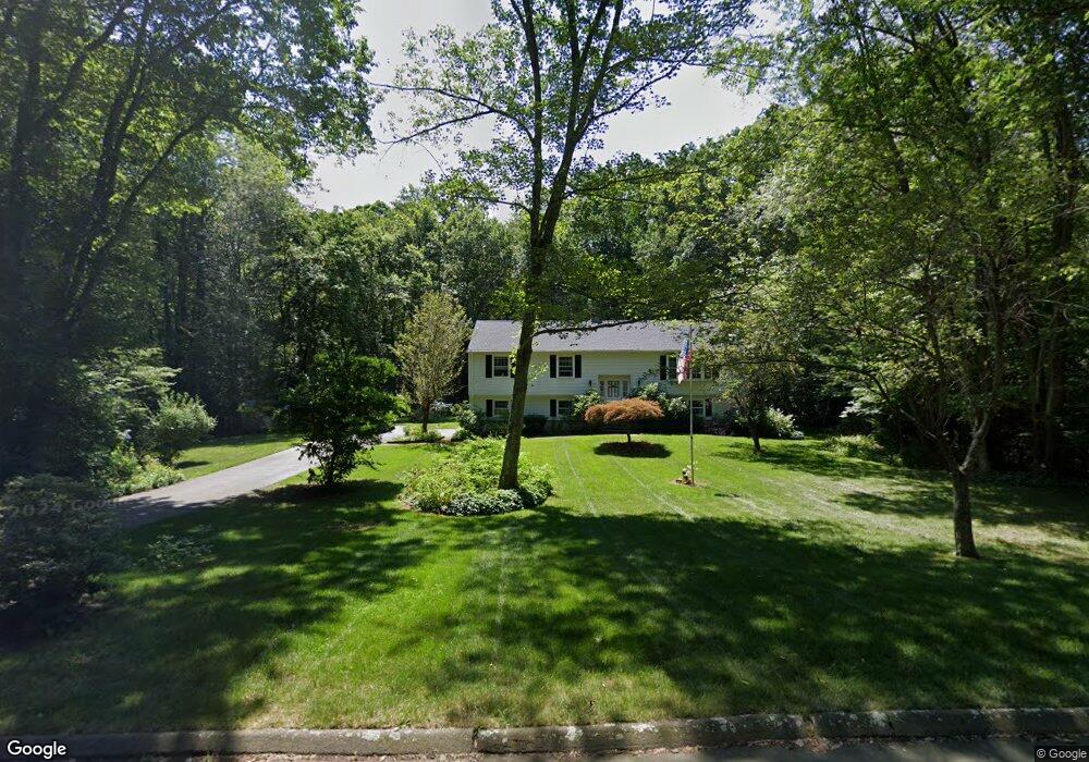 15 Stepping Stone Ln, Madison, CT 06443 - photo 1