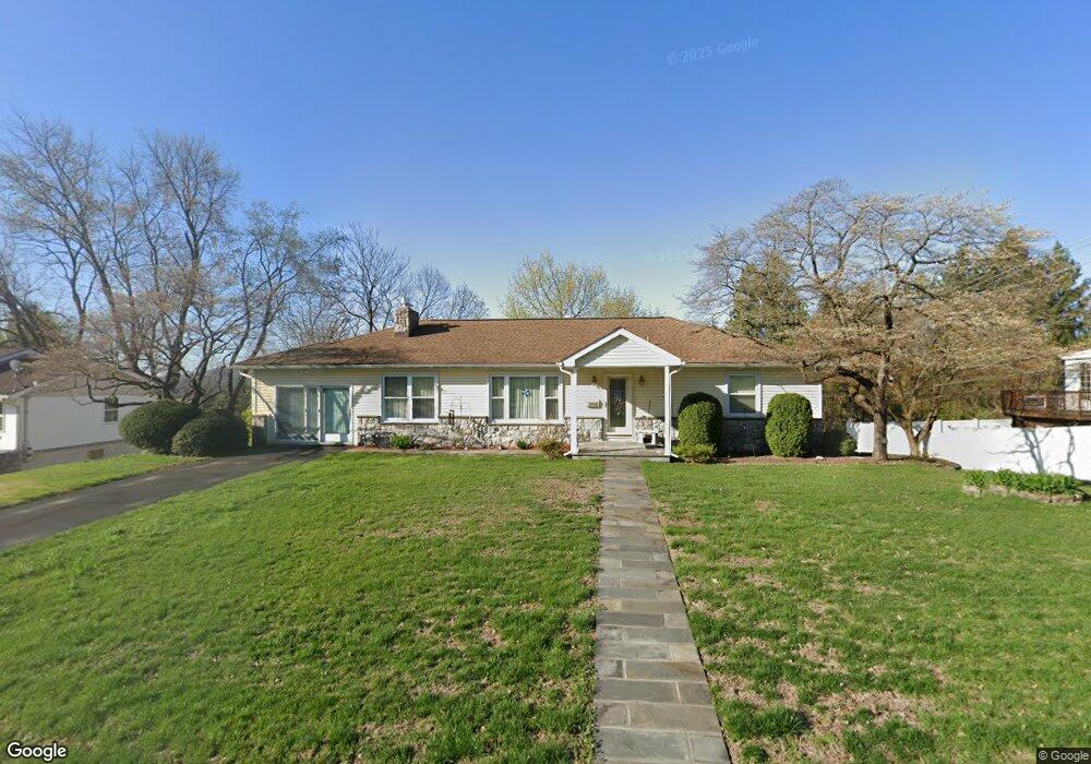 3906 Grant St, Reading, PA 19606 - photo 1