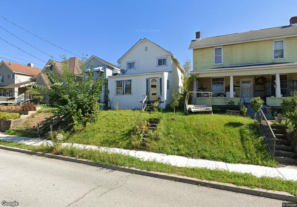 1011A Hancock Ave, Vandergrift, PA 15690 - photo 1