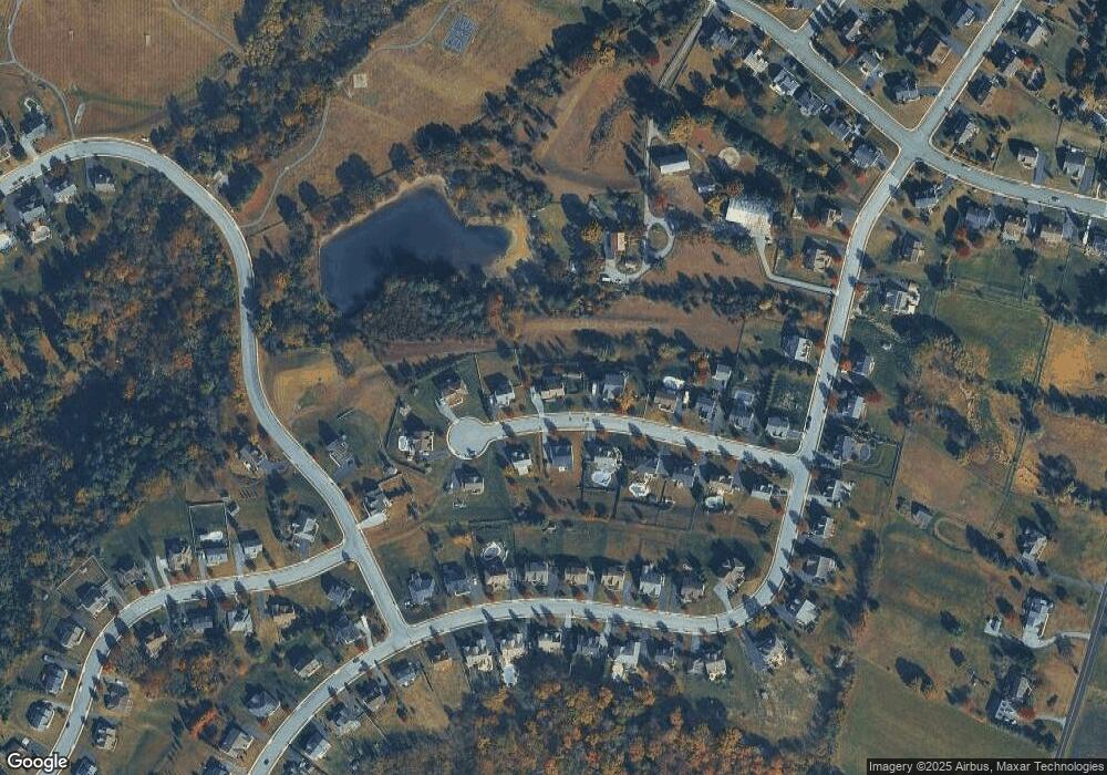 107 Farm View Ct, Douglassville, PA 19518 - photo 1