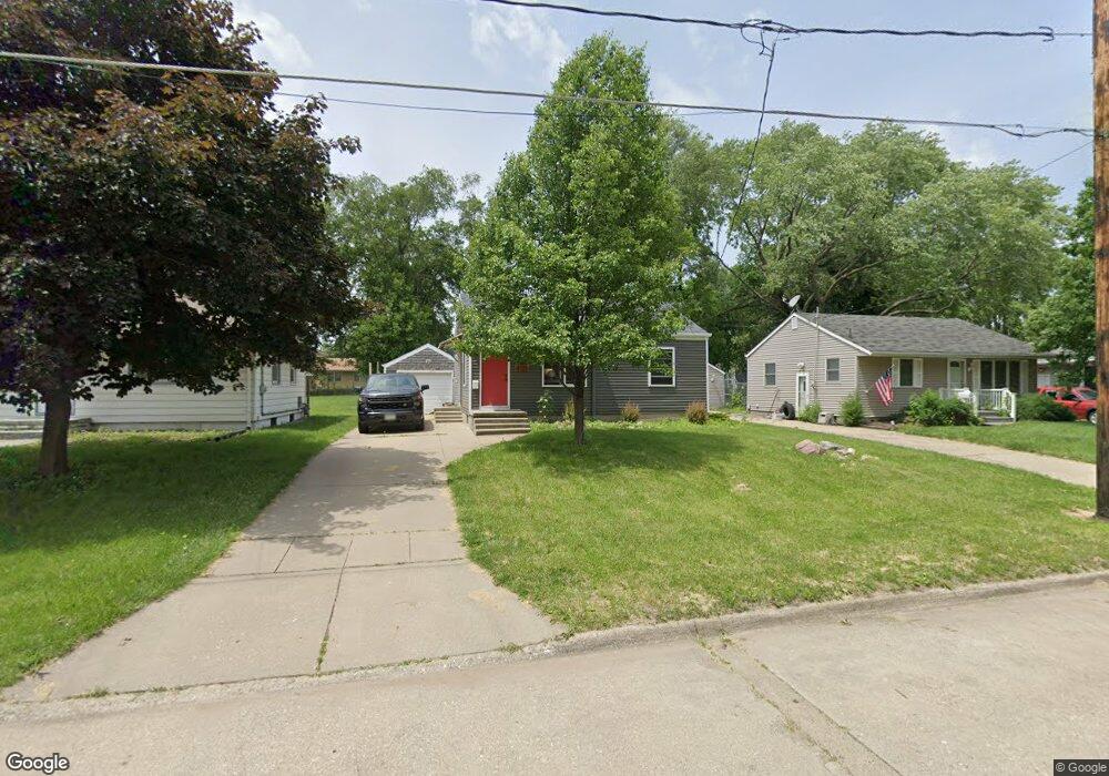 4116 N Union St, Des Moines, IA 50313 - photo 1