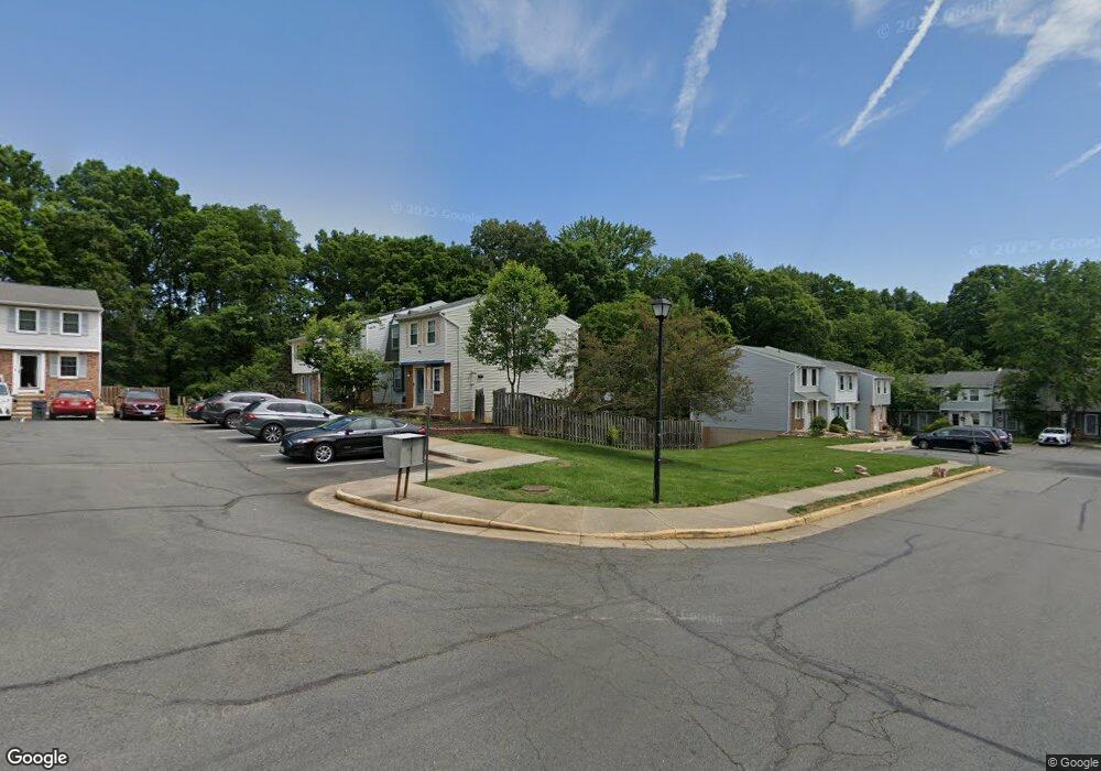 8419 Lazy Creek Ct, Springfield, VA 22153 - photo 1