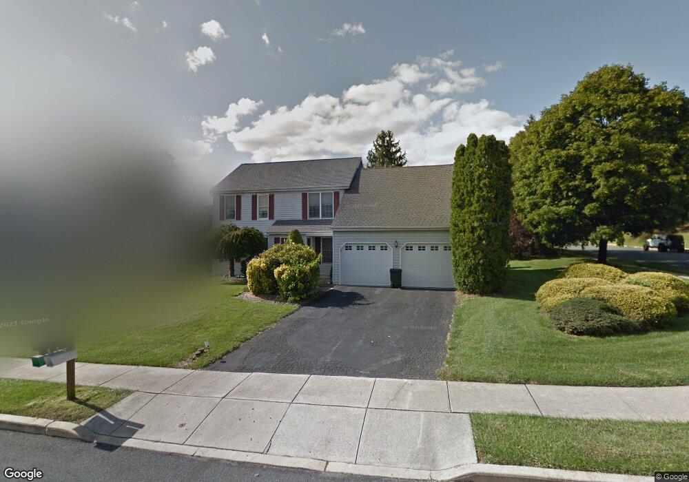 4911 Mayapple Ln, Reading, PA 19606 - photo 1