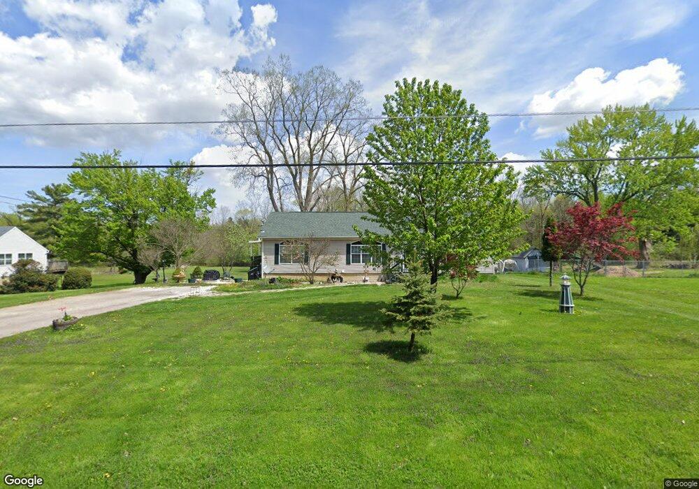 1425 Maxwell St, Flint, MI 48532 - photo 1