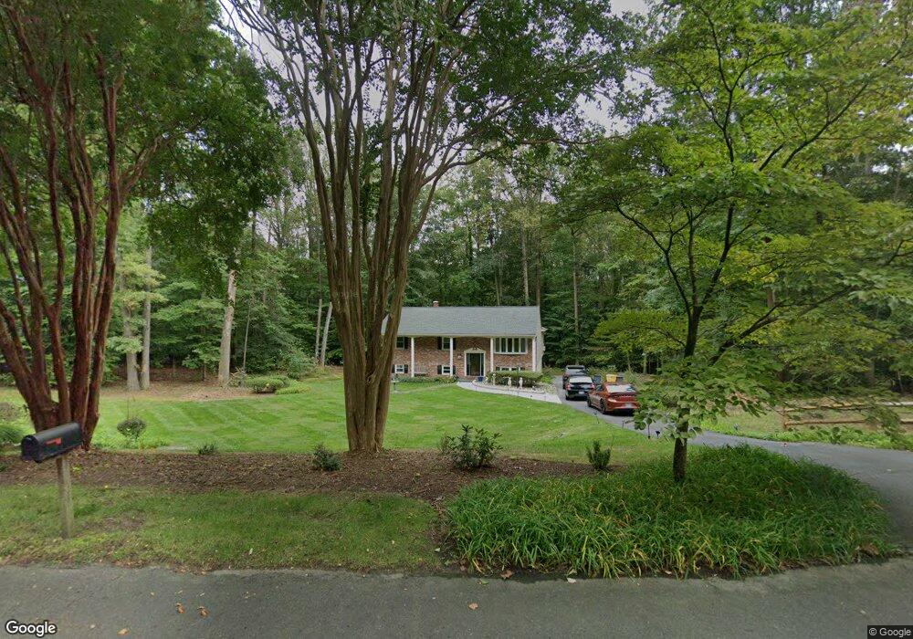 1505 Kingsway Dr, Gambrills, MD 21054 - photo 1