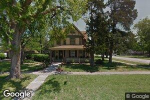 217 S 9th St, Humboldt, KS 66748