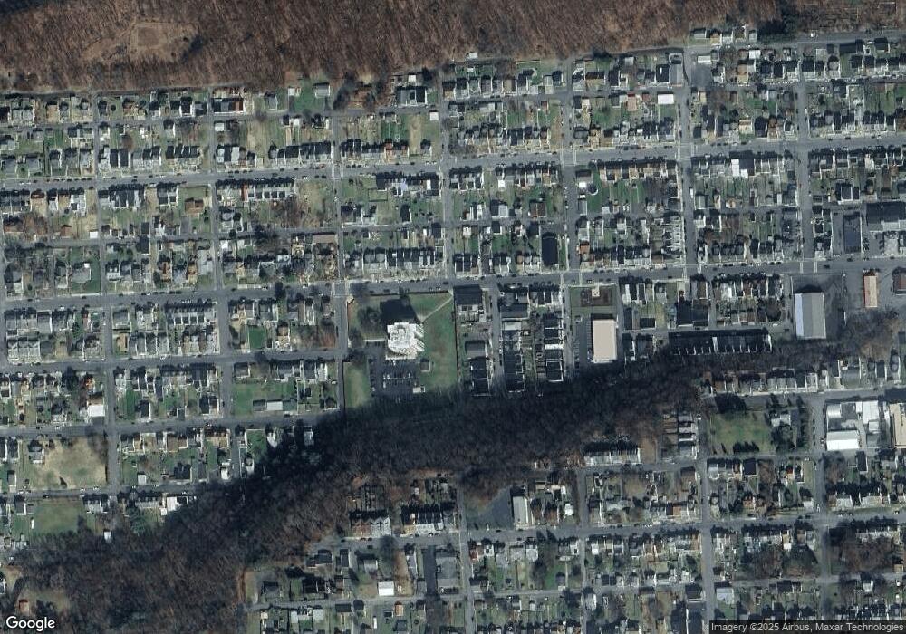 1254 W Arch St, Coal Township, PA 17866 - photo 1