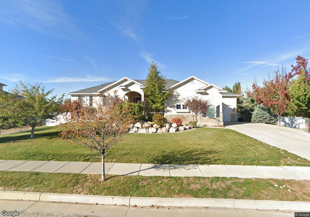 1429 N 3455 W unit 6, Clearfield, UT 84015 - photo 1