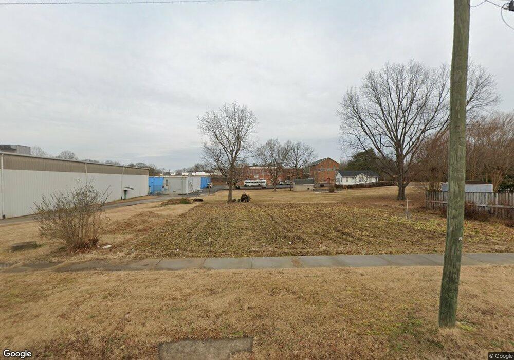 206 W McClanahan St, Oxford, NC 27565 - photo 1