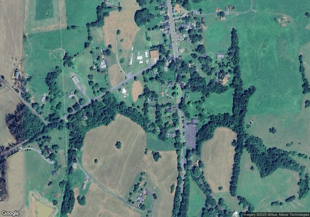 4 Betty Stuart Ln, Flint Hill, VA 22627 - photo 1