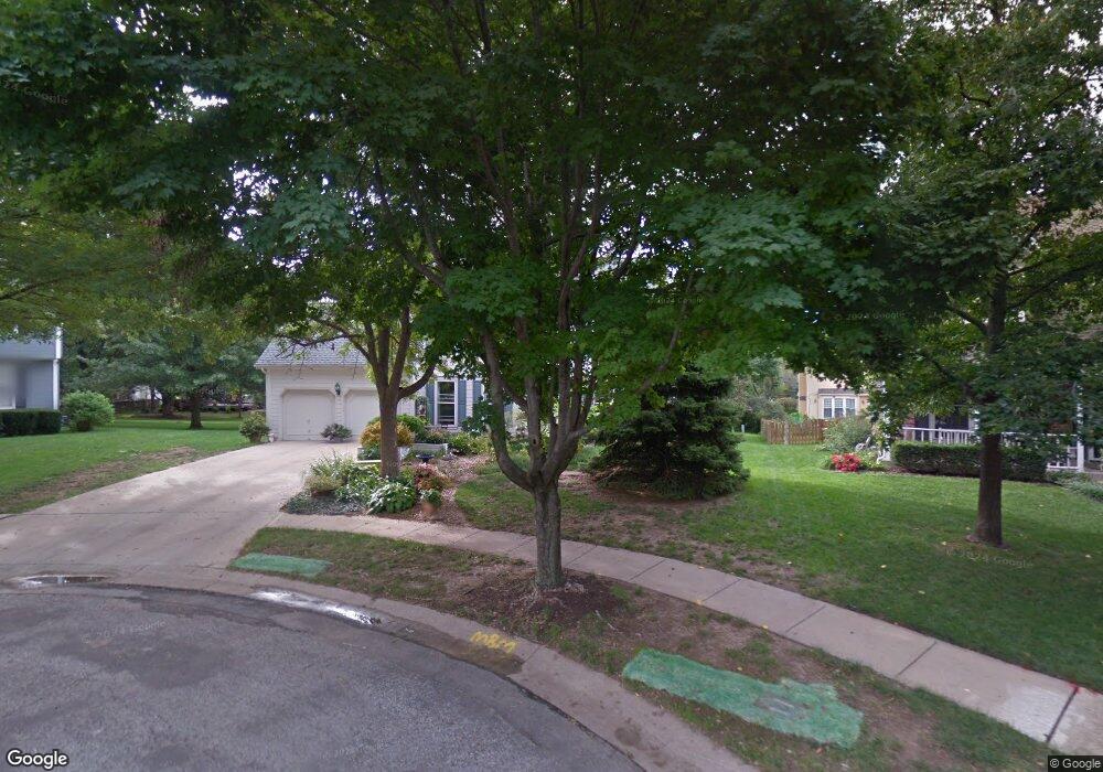 8409 Lakeview Ave, Lenexa, KS 66219 - photo 1