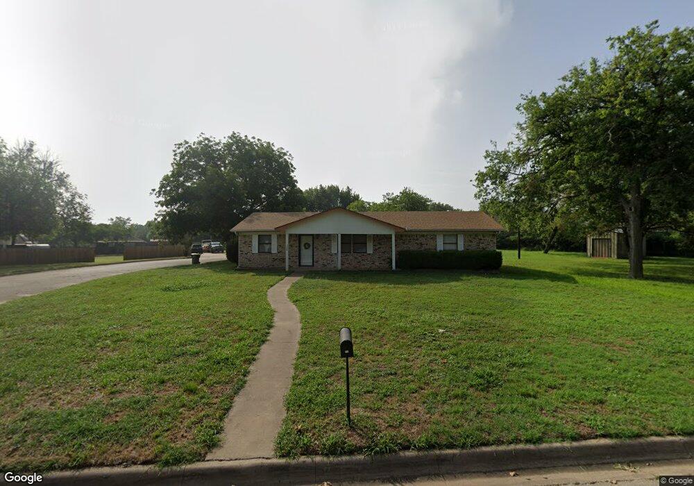 320 Jean Dr, Springtown, TX 76082 - photo 1