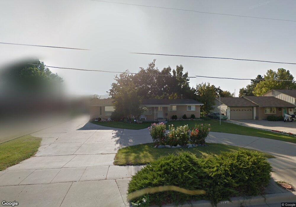 7114 S 2700 W, West Jordan, UT 84084 - photo 1