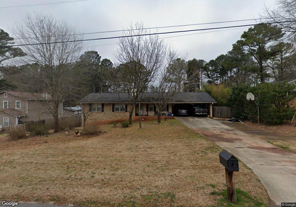 5555 Crestland Ct, Stone Mountain, GA 30087 - photo 1