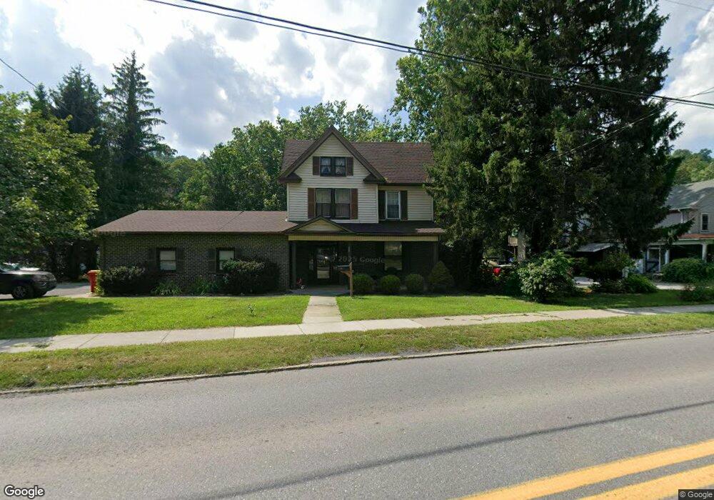 358 S Washington St, Berkeley Springs, WV 25411 - photo 1