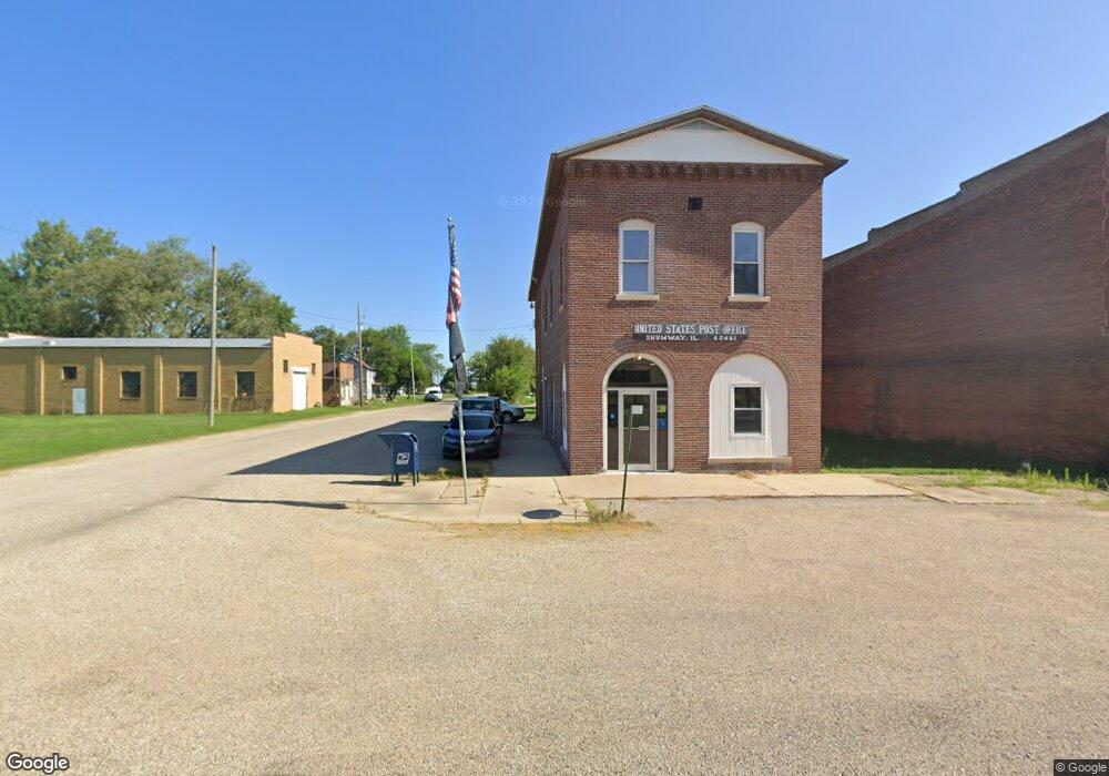 107 E Main St, Shumway, IL 62461 - photo 1
