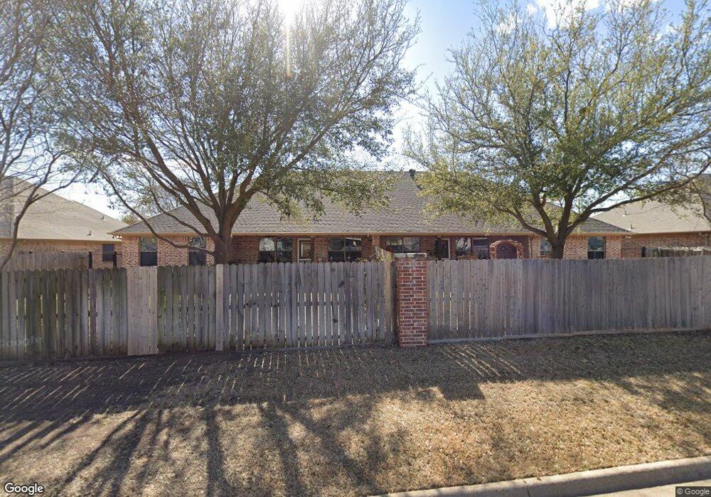 232 Hyde Park Blvd, Cleburne, TX 76033 - photo 1
