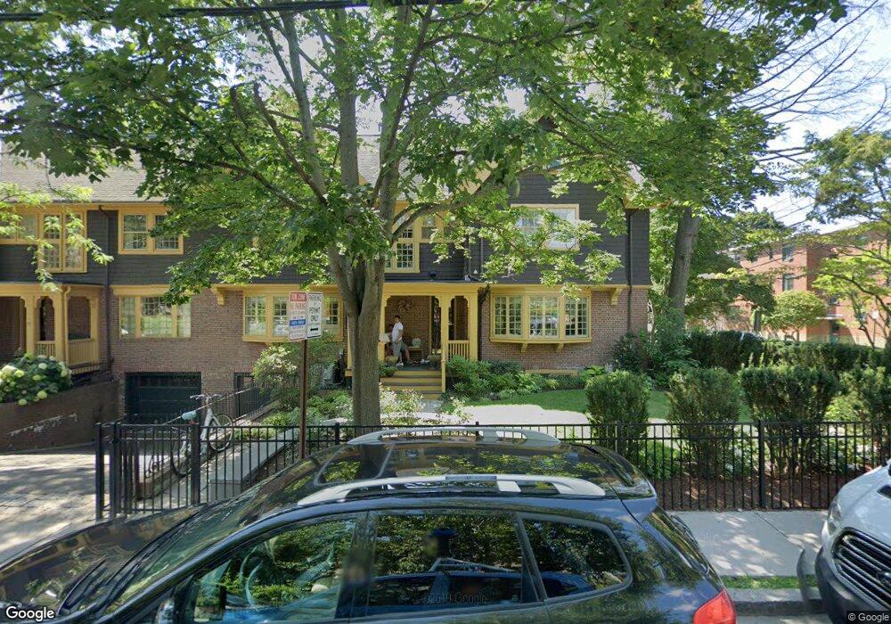 34 Bates St unit 4, Cambridge, MA 02140 - photo 1