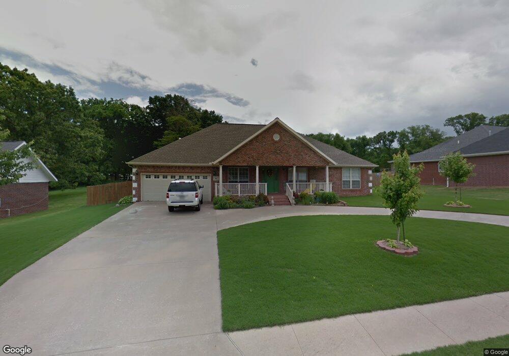 211 SW Tunbridge Dr, Bentonville, AR 72712 - photo 1