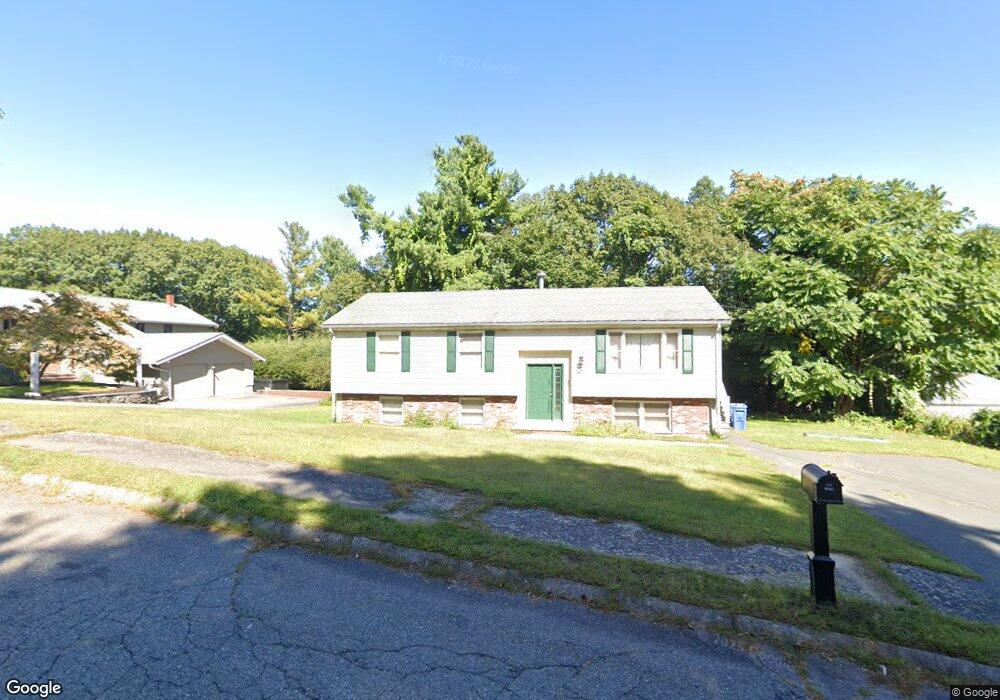 15 Hickory Hill Rd, Wakefield, MA 01880 - photo 1