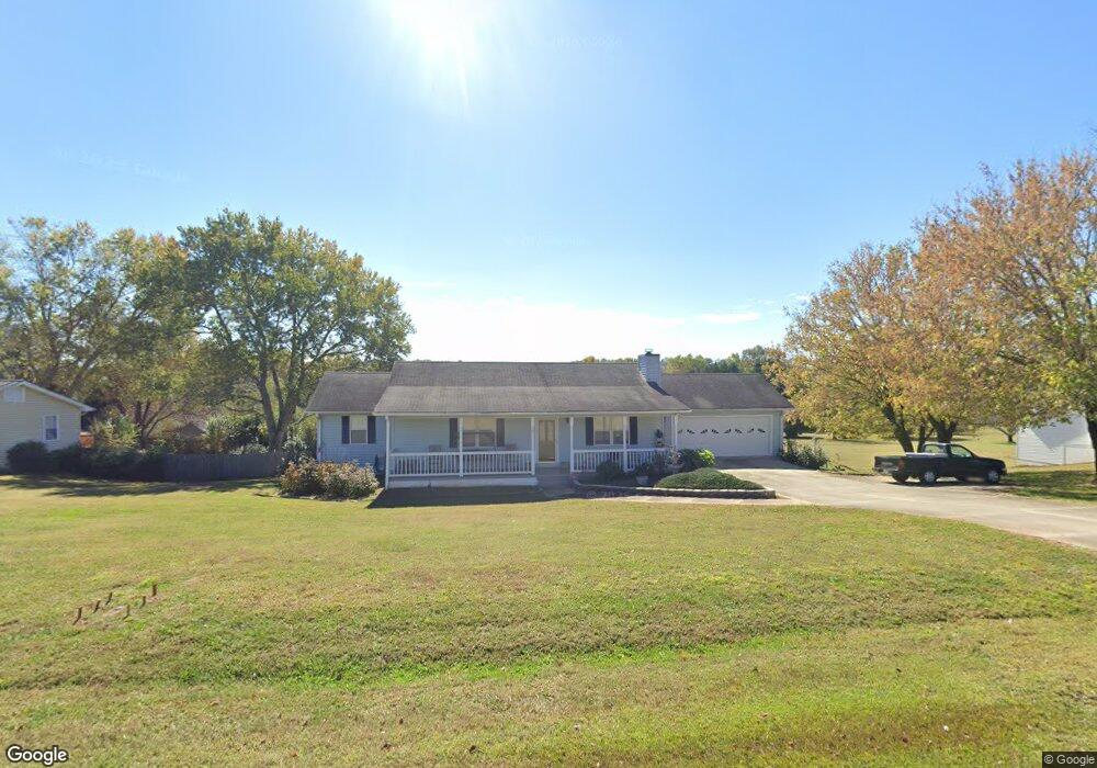 4662 Countryside Dr, Flowery Branch, GA 30542 - photo 1