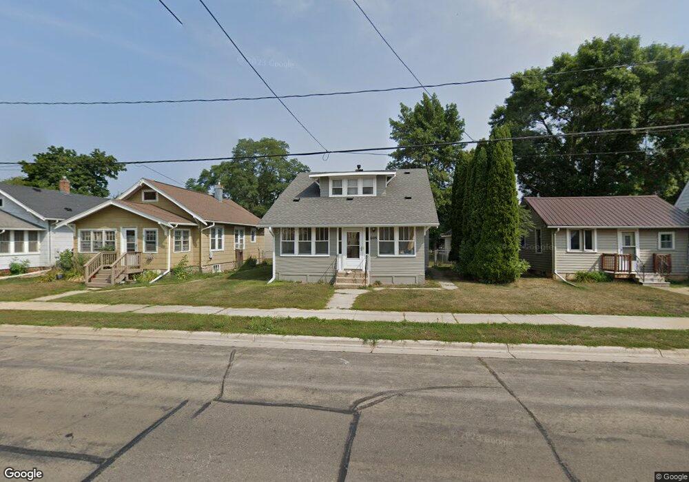 608 9th Ave SW, Austin, MN 55912 - photo 1